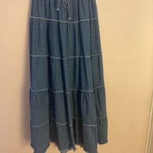 Luna Mae denim fringe skirt size xs